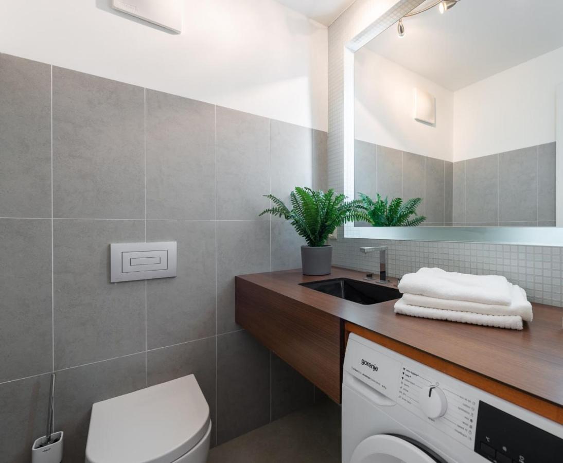 Apartment With 4 Bedrooms Prague Ngoại thất bức ảnh